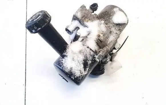 Peugeot 407 Power steering pump 002626G4