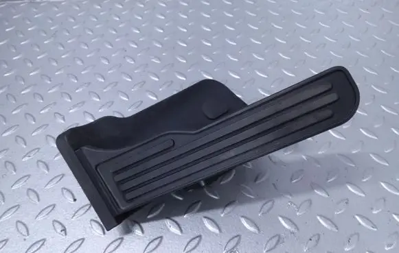 Cadillac ATS Accelerator throttle pedal 84366713 23453987 23336486