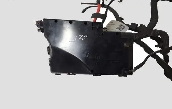 Volvo V40 Fuse box set AV6T14A142AA