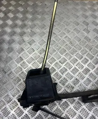 Volkswagen Multivan T4 Gear shifter/selector 701711071C