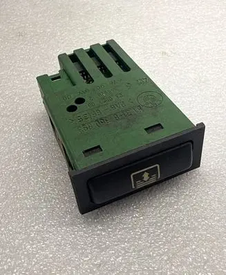 BMW 7 E38 Other switches/knobs/shifts 8360893