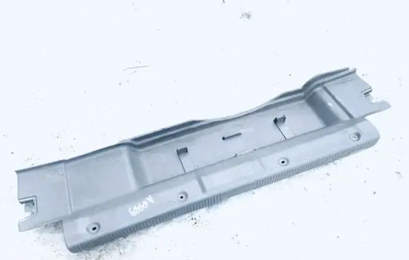 Audi A3 S3 8L Other trunk/boot trim element 8l0863471