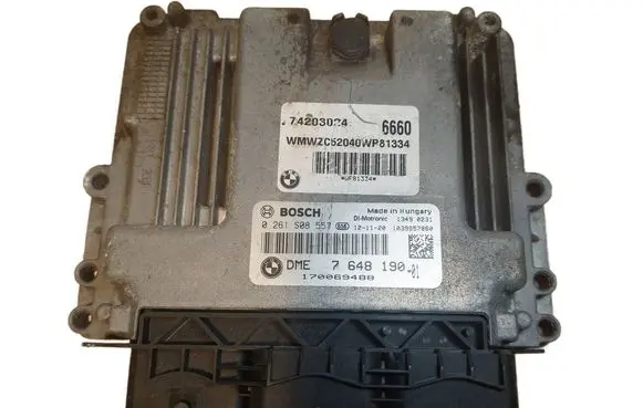 Mini One - Cooper R56 Engine control unit/module ECU 0261S08557 7648190