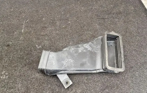 Alfa Romeo Stelvio Air intake duct part 50540899