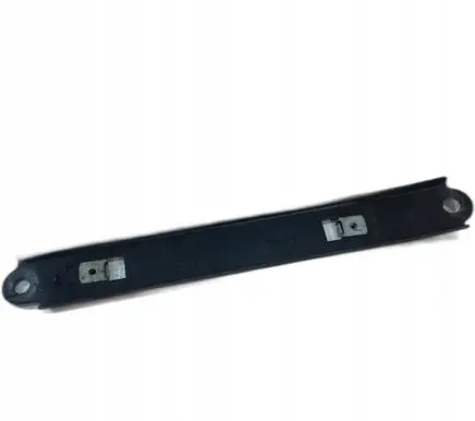 Front bumper mounting bracket