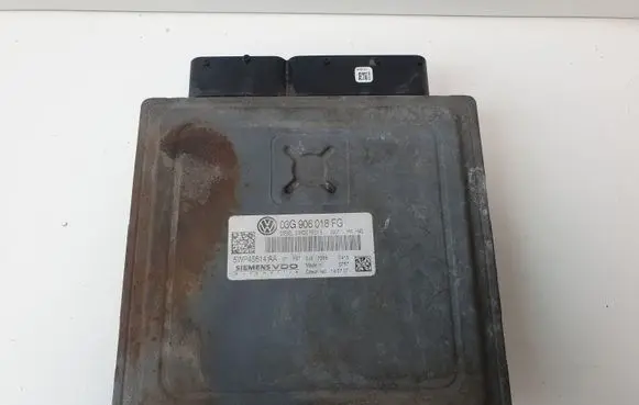 Volkswagen PASSAT B6 Engine control unit/module 03G906018FG 5WP45614AA