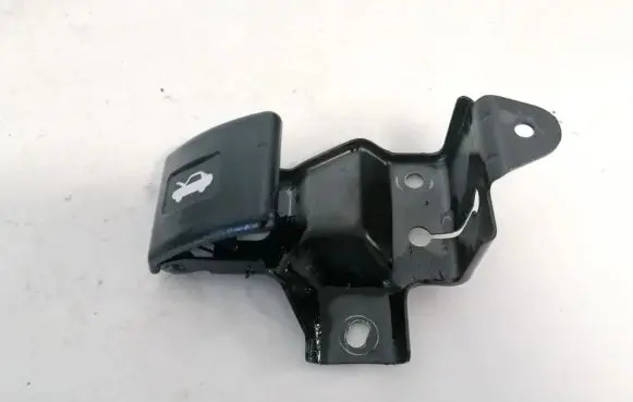 Nissan X-Trail T30 Engine bonnet (hood) release handle
