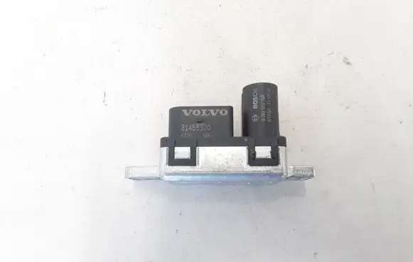 Volvo XC90 Glow plug pre-heat relay 31459300