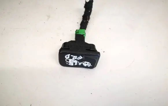 Volvo V50 Central locking switch button 30773333 30773334