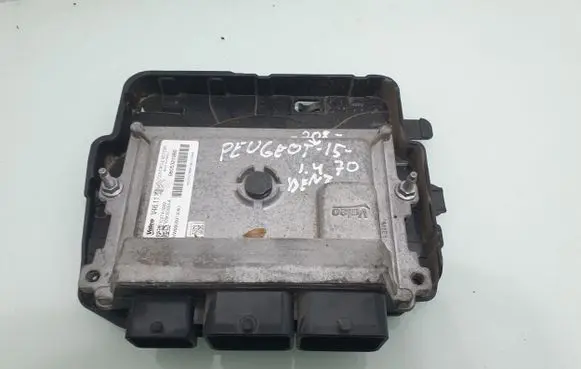 Peugeot 208 Engine control unit/module 9805321980 122740289