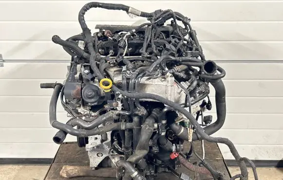Volkswagen Caddy Engine DFSD 04L100090F DFSB