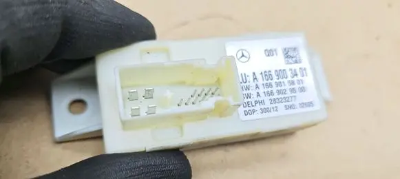 Mercedes-Benz C W204 Light module LCM A1669003401