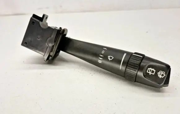 Volvo XC70 Wiper control stalk 9452391 02W14A