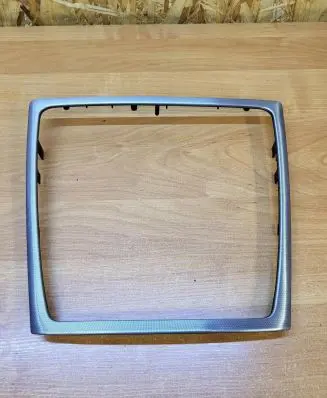 Volvo V70 Radio/GPS head unit trim 30672110