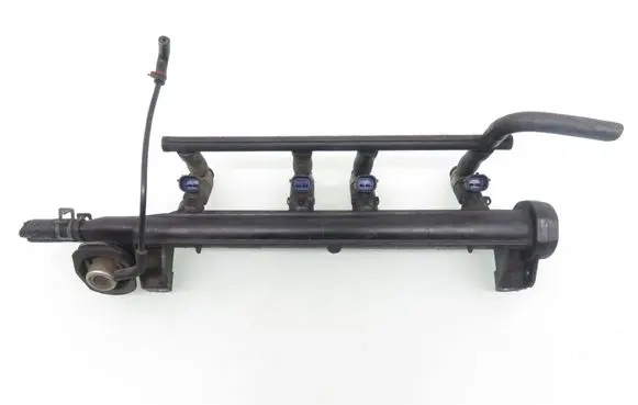 Volkswagen Bora Fuel main line pipe 06A906031AC 06A133317A