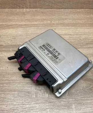 Volkswagen PASSAT B5 Engine control unit/module ECU 3B0907401 0281001938 WithPlug