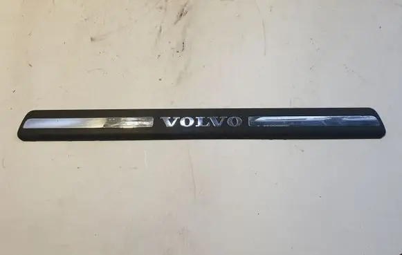 Volvo S80 Front sill trim cover 8659960