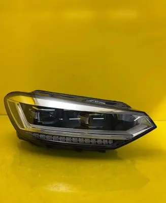Volkswagen Touran III Headlight/headlamp 5TB941114C