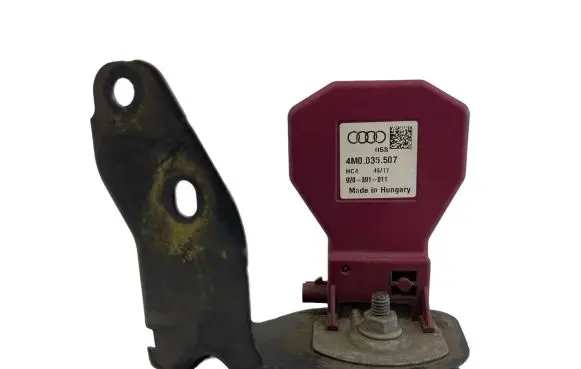 Audi A4 S4 B9 Bluetooth antenna 4M0035507