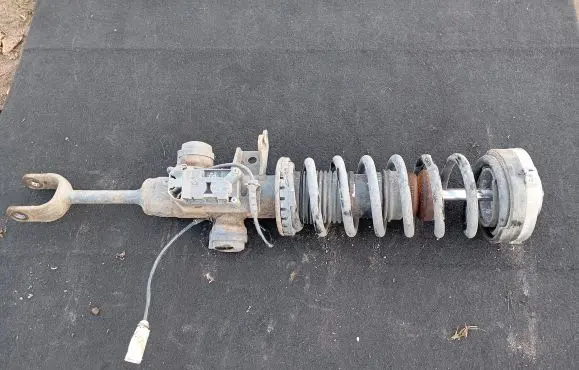 BMW 7 F01 F02 F03 F04 Front shock absorber with coil spring