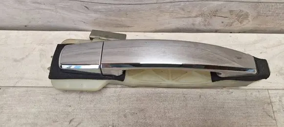 Opel Antara Front door exterior handle 