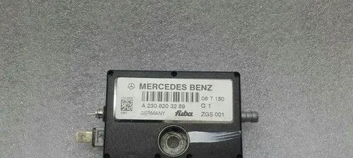 Mercedes-Benz SL R230 Aerial antenna switch A2308203289