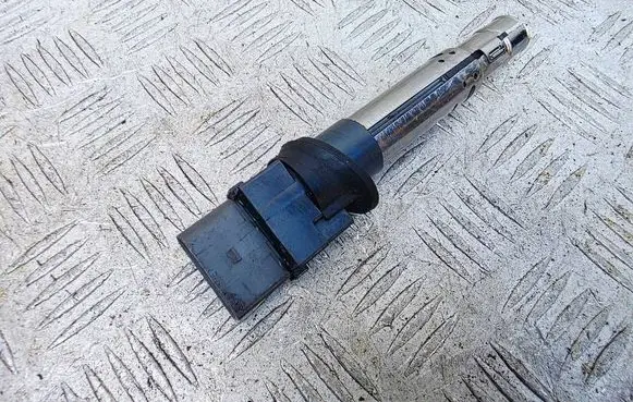 Volkswagen Atlas High voltage ignition coil 022905715A