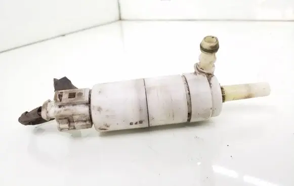 Mercedes-Benz C W203 Headlight washer pump 
