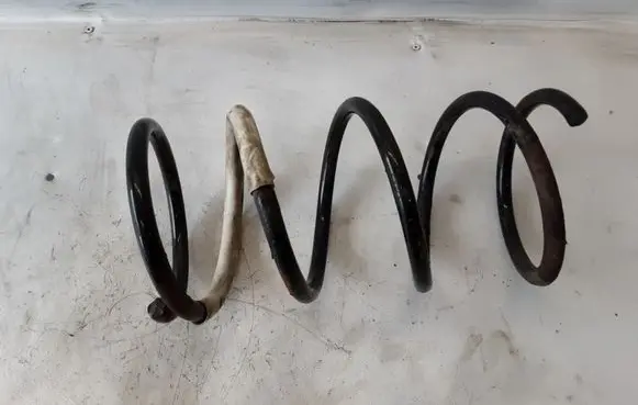 Hyundai Tucson LM Front coil spring