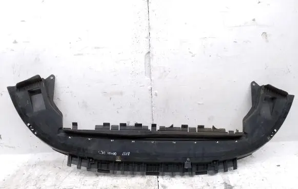 Front bumper skid plate/under tray