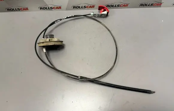 Volvo S40, V40 Engine bonnet/hood lock release cable 