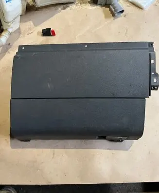Volkswagen Touran I Glove box 1T1857101A