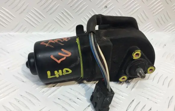 Peugeot 406 Wiper motor