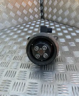 Volkswagen Golf V Water pump 03C880727D 02025054