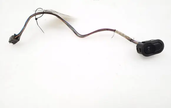Opel Omega B1 Electric window control switch 90438543