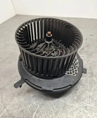 Volkswagen PASSAT B6 Heater fan/blower 3C1820015T 3C0907521F