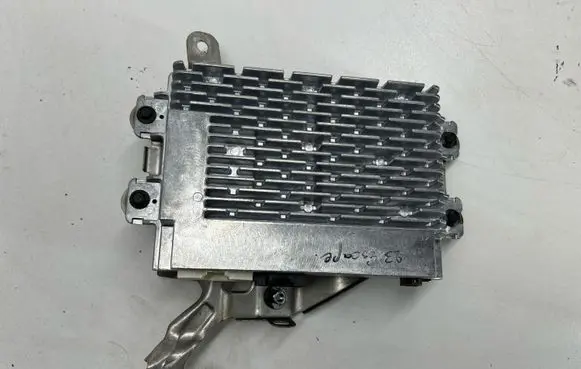 Ford Escape IV Sound amplifier PJ6T14G647BAE