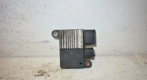 Mazda CX-7 Coolant fan relay 4993003440