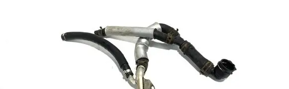 Volkswagen PASSAT B8 Engine coolant pipe/hose 5Q0121087A 42598 5Q0122073AB