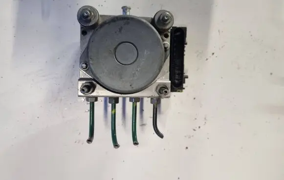 Dacia Sandero ABS Pump 0265800584