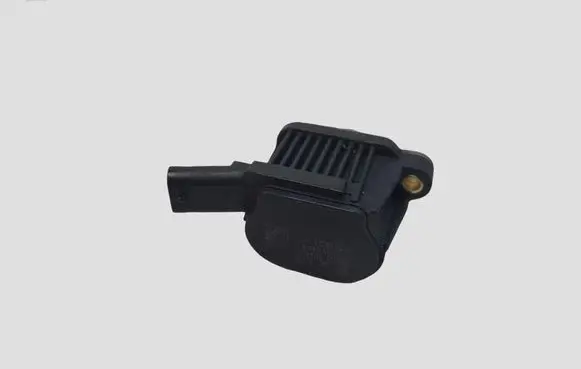 Skoda Superb B8 (3V) Camshaft vanos timing valve 04E906048A 10409902
