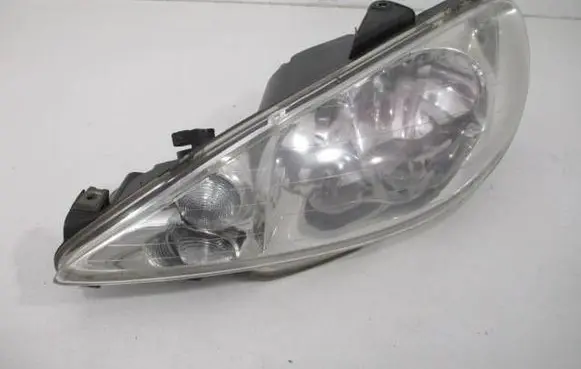 Peugeot 206 Headlight/headlamp 9630869780