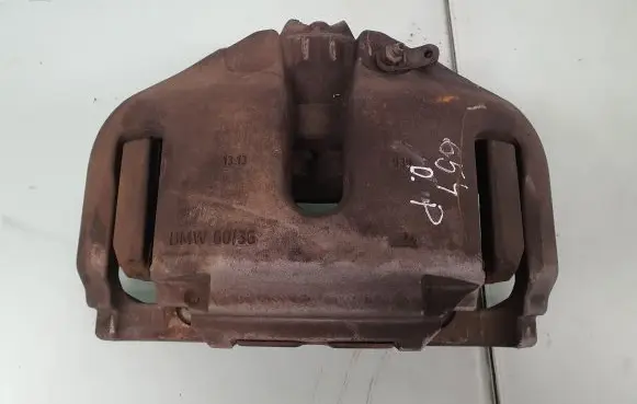 BMW 7 F01 F02 F03 F04 Front brake caliper 6786818 34116786818
