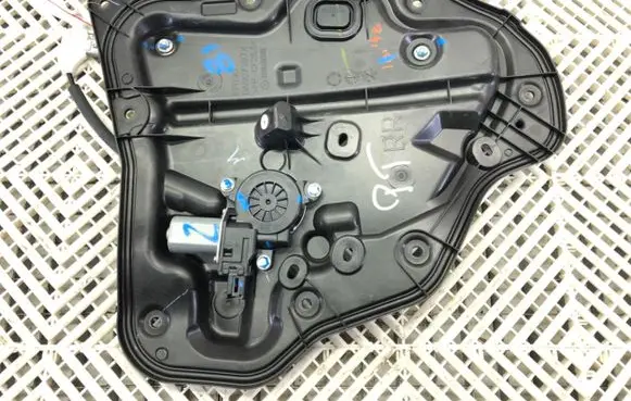 Mazda 2 Rear door window regulator with motor DA6C7297X