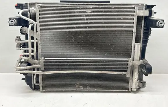 Ram 1500 Radiator set 68328786AB 68275634AD 68268591AD