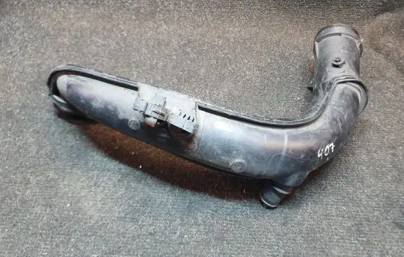 Peugeot 407 Intercooler hose/pipe 2183
