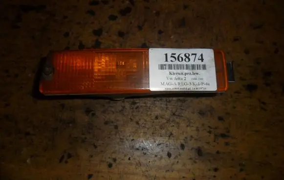 Volkswagen Jetta II Front indicator light