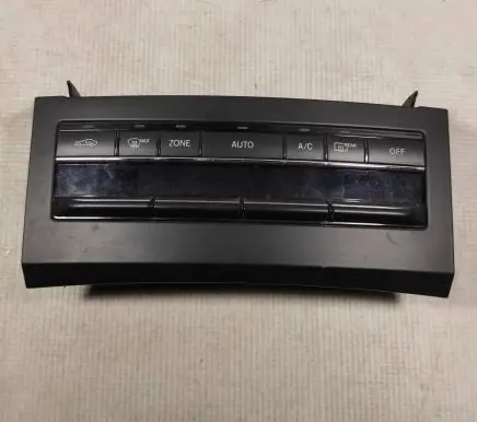 Mercedes-Benz E W212 Climate control unit A2129009109 A2128300285 5HB00935559