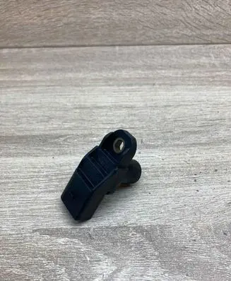 BMW 5 E60 E61 Camshaft position sensor 7792256