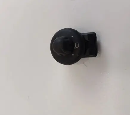 Mini One - Cooper Coupe R56 Wing mirror switch 422621